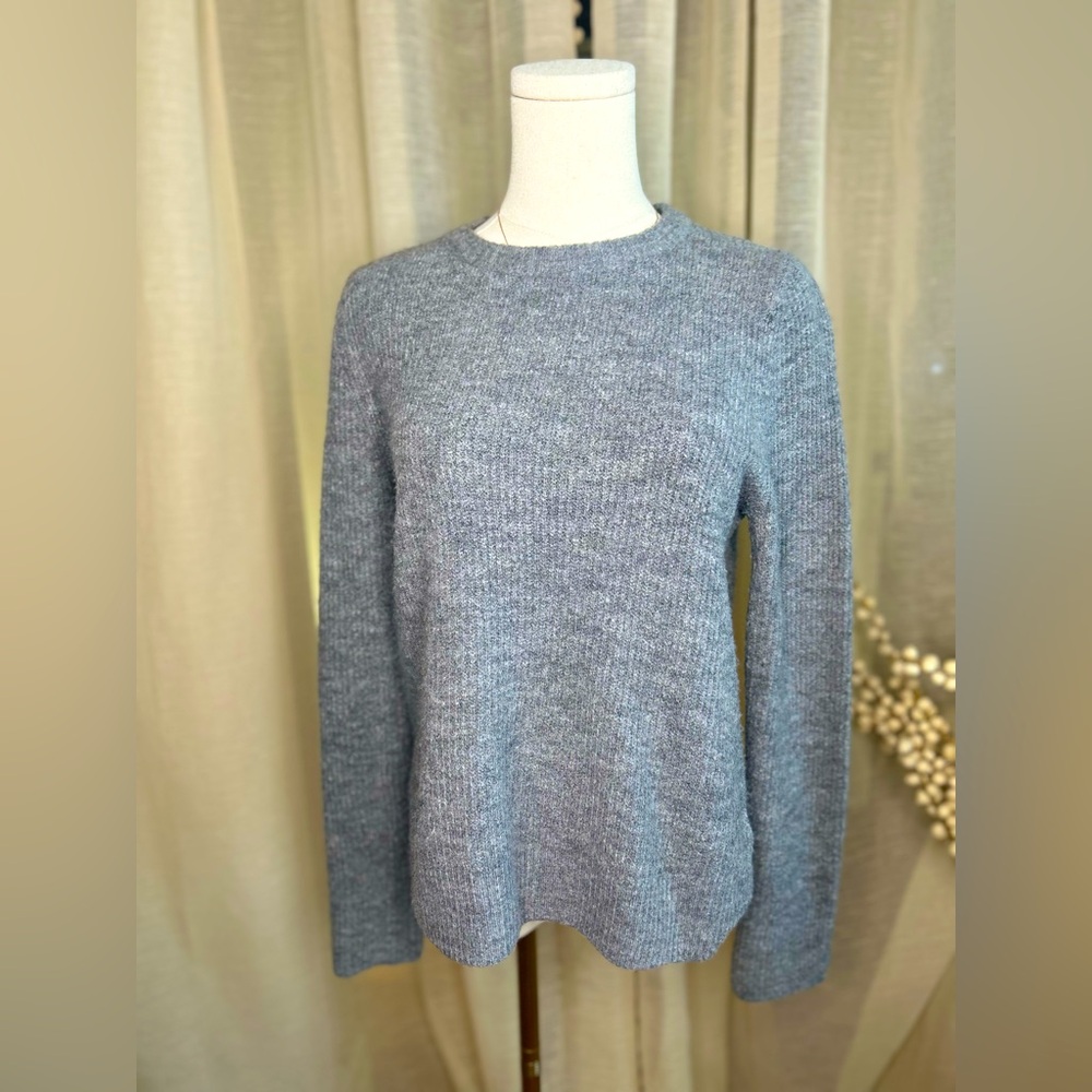 Old Navy grey wool blend knit sweater small
